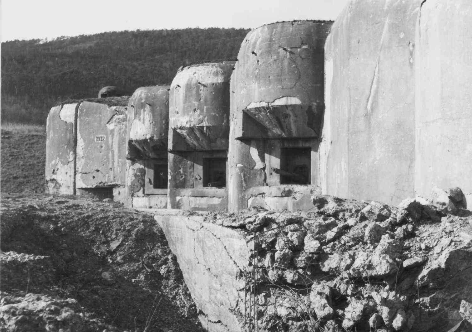 Ligne Maginot - HOCHWALD - (Ouvrage d'artillerie) - Bloc 6
Casemate d'artillerie - Canons de 75 mle 29