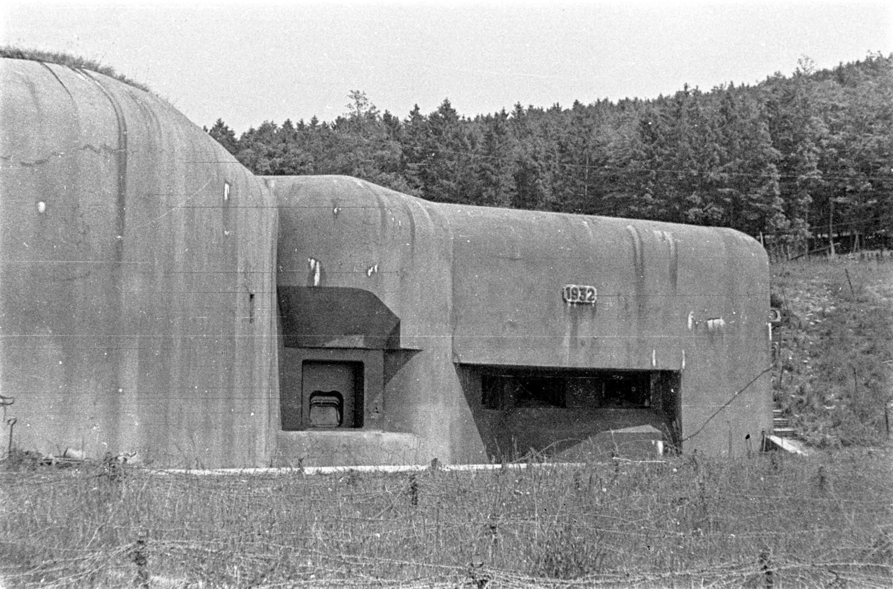 Ligne Maginot - HOCHWALD - (Ouvrage d'artillerie) - Bloc 13
Lance bombe de 135 sous casemate