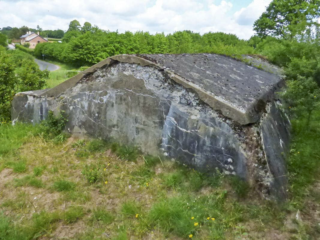 Ligne Maginot - B806 - LA CARNAILLE - (Abri) - Pignon Est