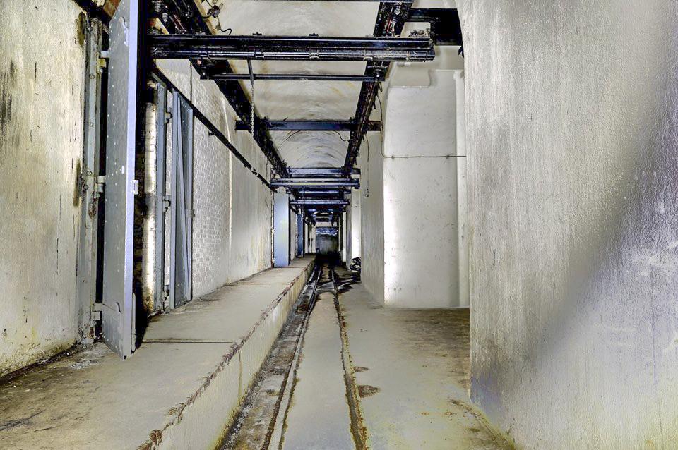 Ligne Maginot - BREHAIN - A6 - (Ouvrage d'artillerie) - Le magasin à munitions M1