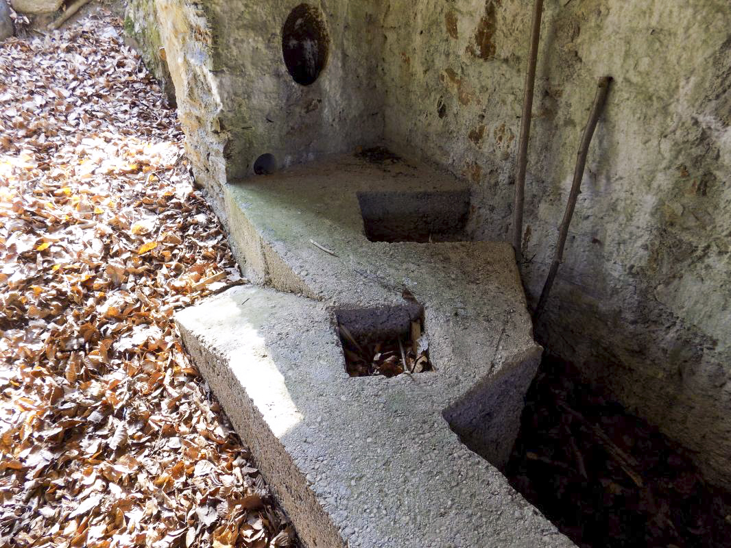 Ligne Maginot - BA105 - ROUTE DE REVIN 2 - (Blockhaus pour canon) - Facilité pour deux types de canon AC