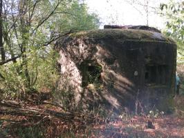 Ligne Maginot - R10B - (Blockhaus pour arme infanterie) - Vue avant du blockhaus.