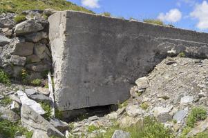 Ligne Maginot - ROC NOIR EST 1 - (Blockhaus pour arme infanterie) - Créneau sud