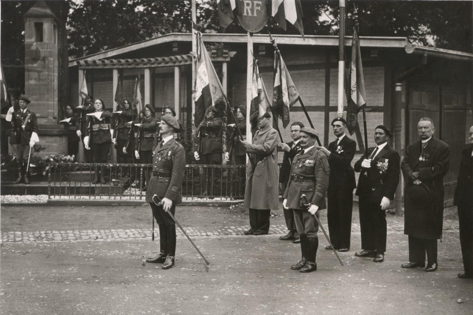 Ligne Maginot - 172° Régiment d'Infanterie de Forteresse (172° RIF) - Fête du 172ème Régiment d'infanterie de forteresse
Le Lt Col Chomerot