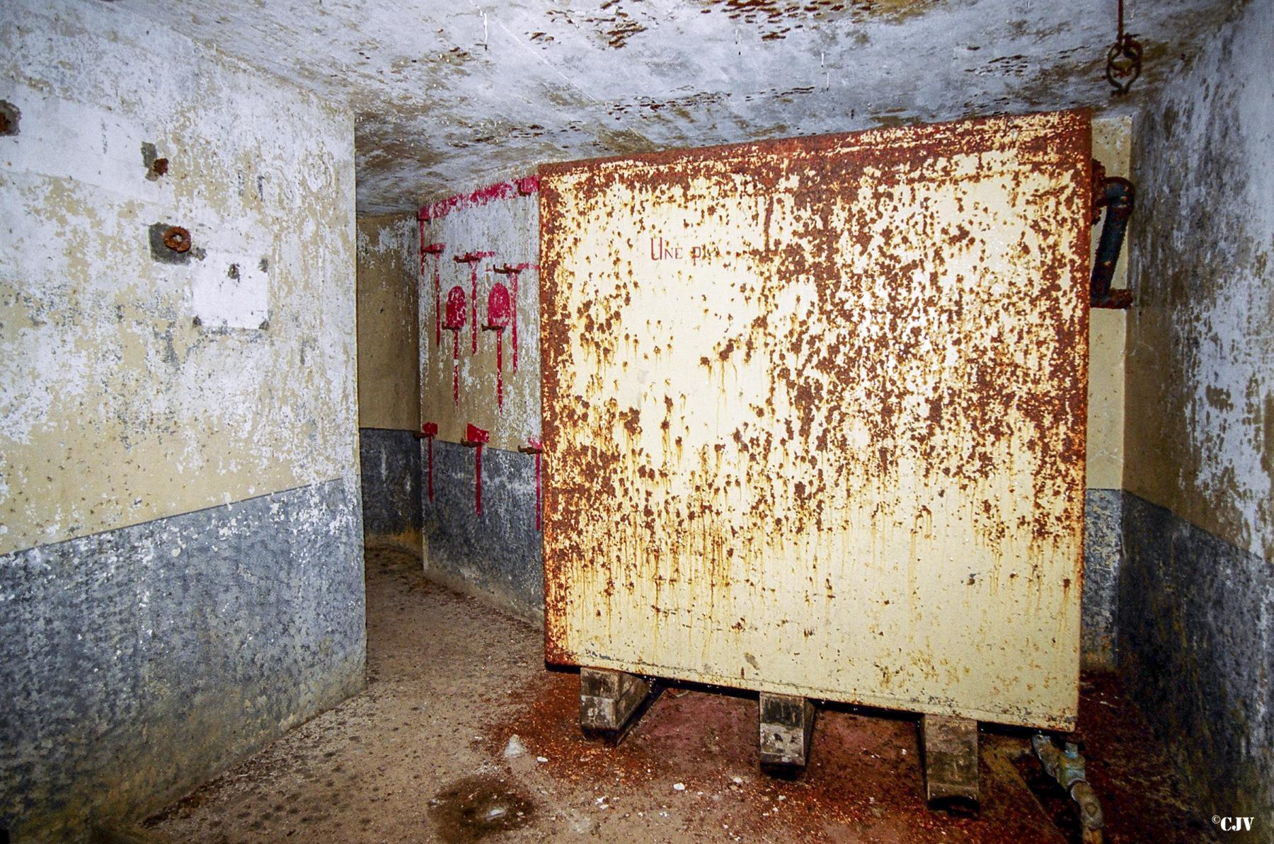 Ligne Maginot - BOIS DE BEUVEILLE - C2 (JACQUELINE) - (Casemate d'infanterie - Simple) - Le réservoir