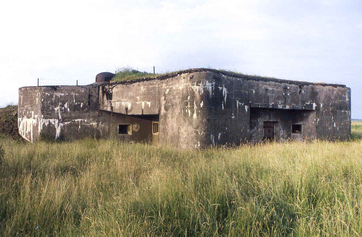 Ligne Maginot - MORFONTAINE - C14 - (Casemate d'infanterie - Double) - 