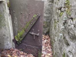 Ligne Maginot - VOR BERG - (Blockhaus pour arme infanterie) - La porte blindée de l'entrée.