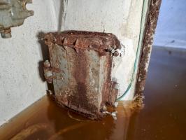 Ligne Maginot - 82M - (Chambre de coupure) - Boîtier de protection parafoudre pour lignes de campagnes