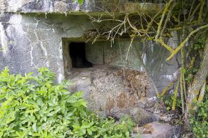 Ligne Maginot - CB13 - (Blockhaus pour canon) - Créneau pour mitrailleuse