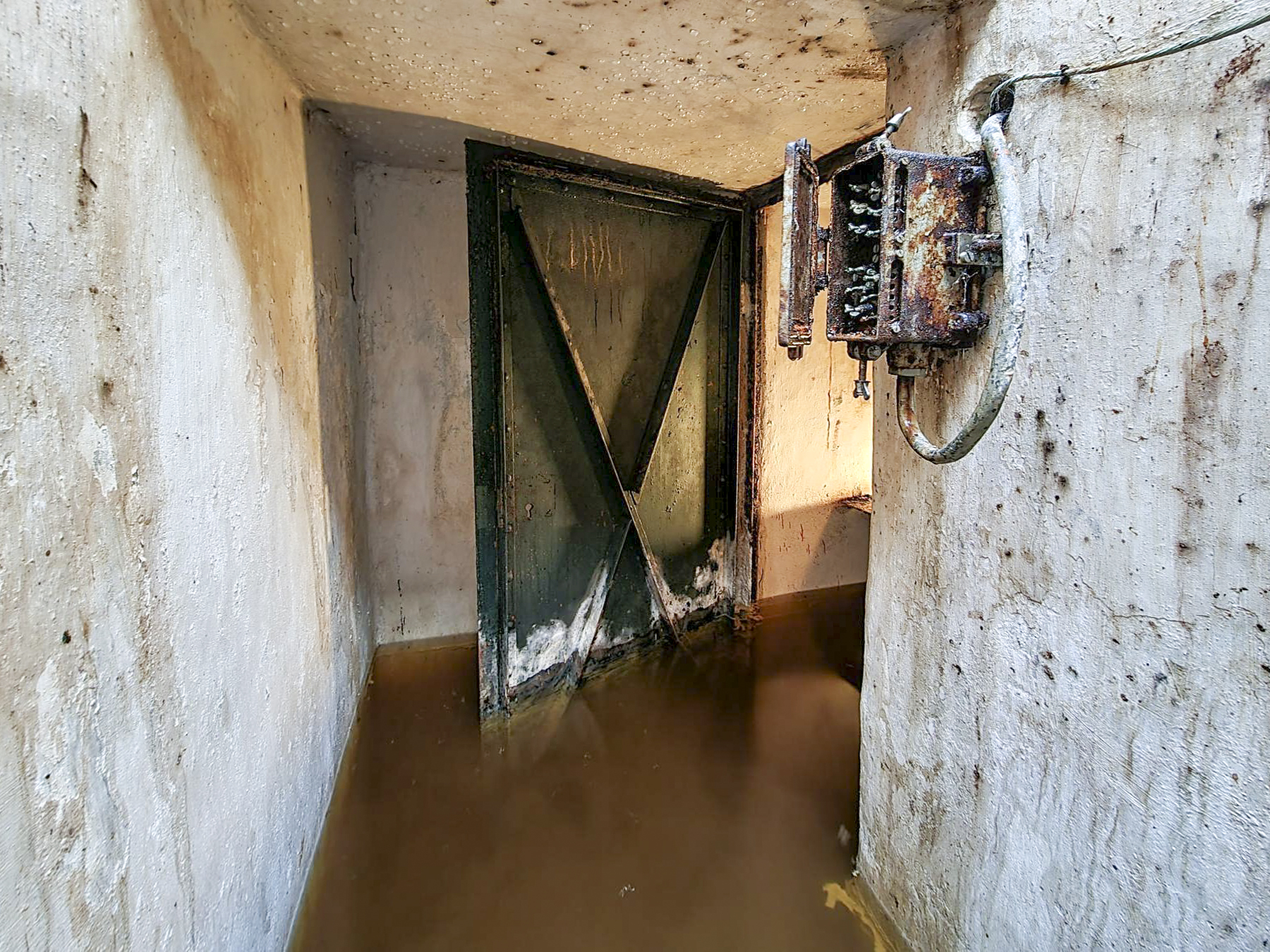 Ligne Maginot - 82M - (Chambre de coupure) - Couloir d'accès au local téléphonique
