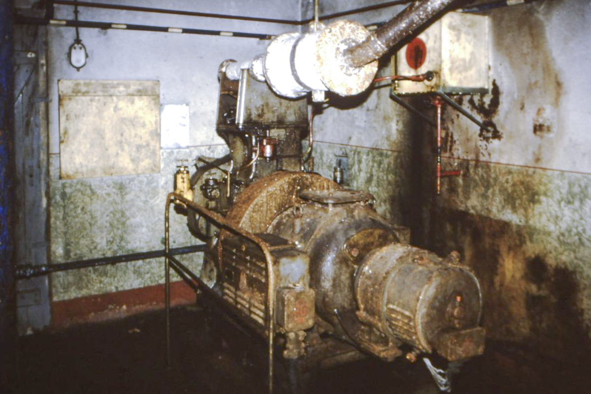 Ligne Maginot - Abri d'intervalle du Coucou - L'usine
Moteur SUPDI