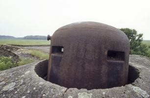 Ligne Maginot - CEZF-10 - LINSTROFF SUD - (Blockhaus lourd type STG / STG-FCR - Double) - Cloche type C - en place