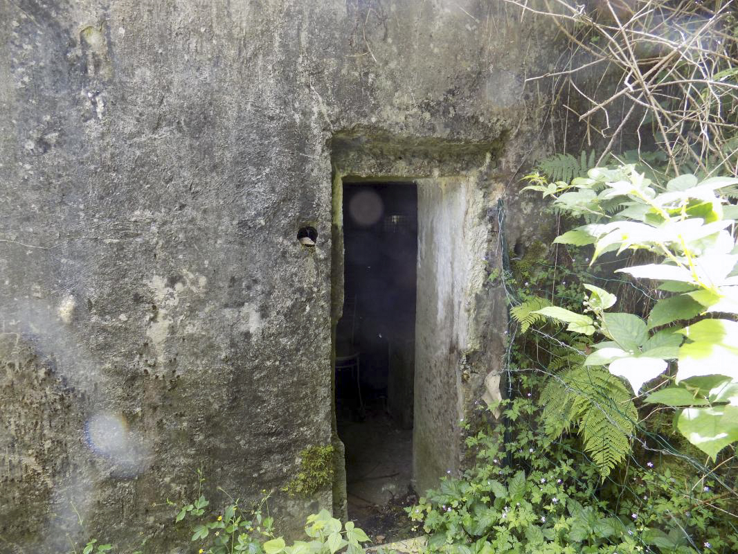 Ligne Maginot - BB60-C - ECLUSE DE BOGNY - (Blockhaus pour arme infanterie) - Entrée hommes, étroite(!).