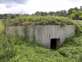 Ligne Maginot - BB78-C - GRANDE AYVELLE - (Blockhaus de type indéterminé) - L'arrière avec l'entrée