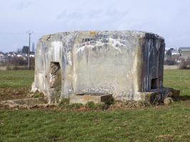 Ligne Maginot - BB82 - DOM LE MESNIL - (Blockhaus pour arme infanterie) - L'arrière et les deux cotés droits