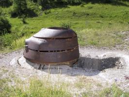 Ligne Maginot - CHATELET (TD N° 564) - (Cuve pour arme d'infanterie) - Le tourelle STG par éléments mle 35-37