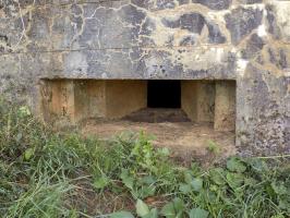 Ligne Maginot - 73 - LONGUES VOIES - (Blockhaus pour arme infanterie) - Créneau gauche