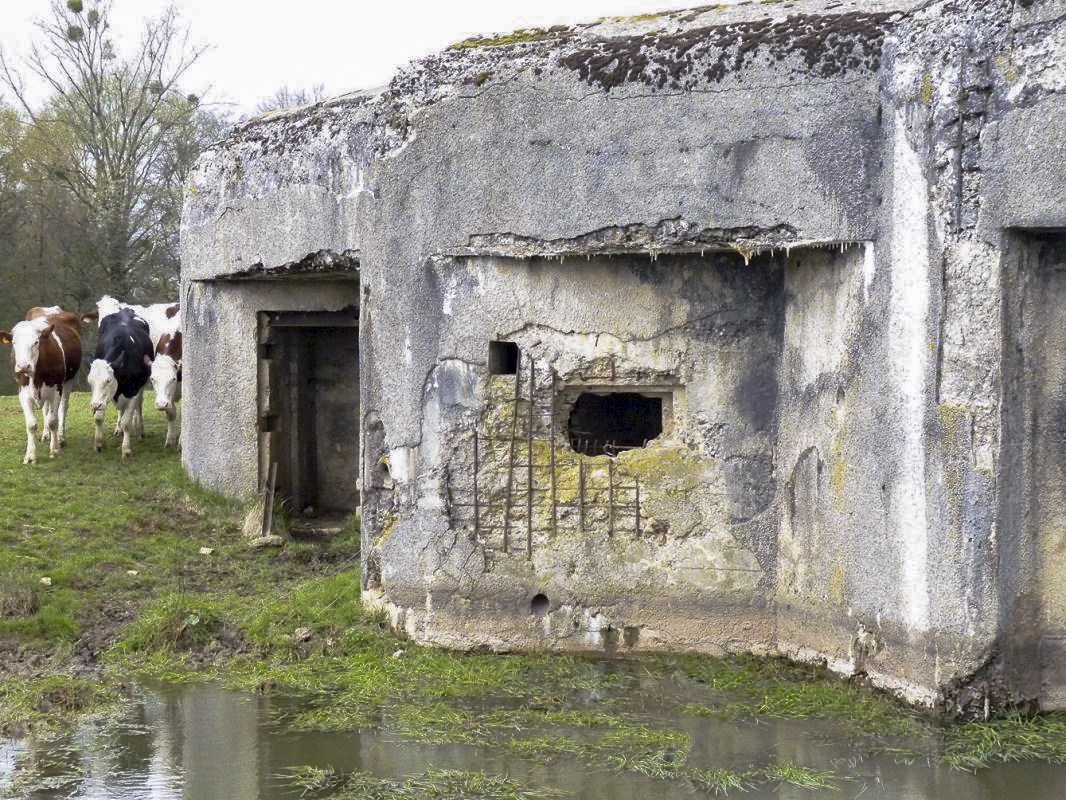 Ligne Maginot - Casemate A72 - Les AYVELLES Sud - 