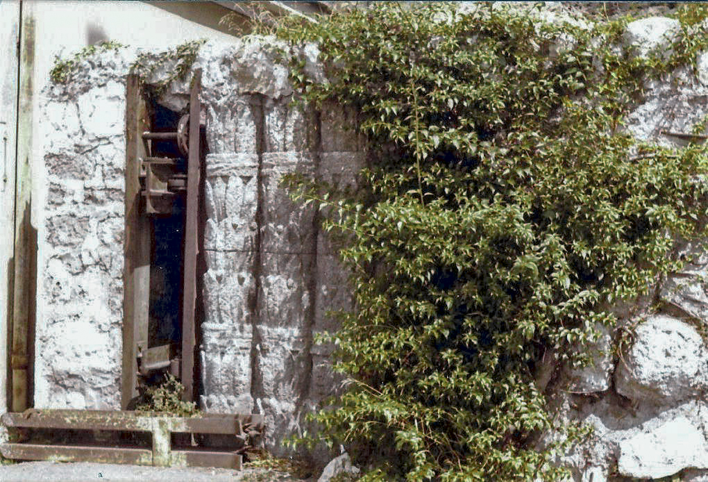 Ligne Maginot - PONT SAINT LOUIS (BARRAGE RAPIDE) - (Blockhaus pour canon) - Barrage