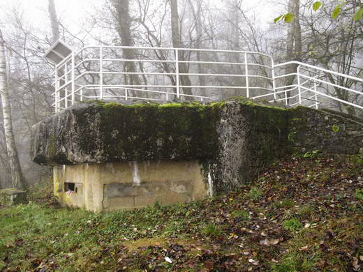 Ligne Maginot - BB82-B - LES FONZEES EST - (Observatoire d'infanterie) - 