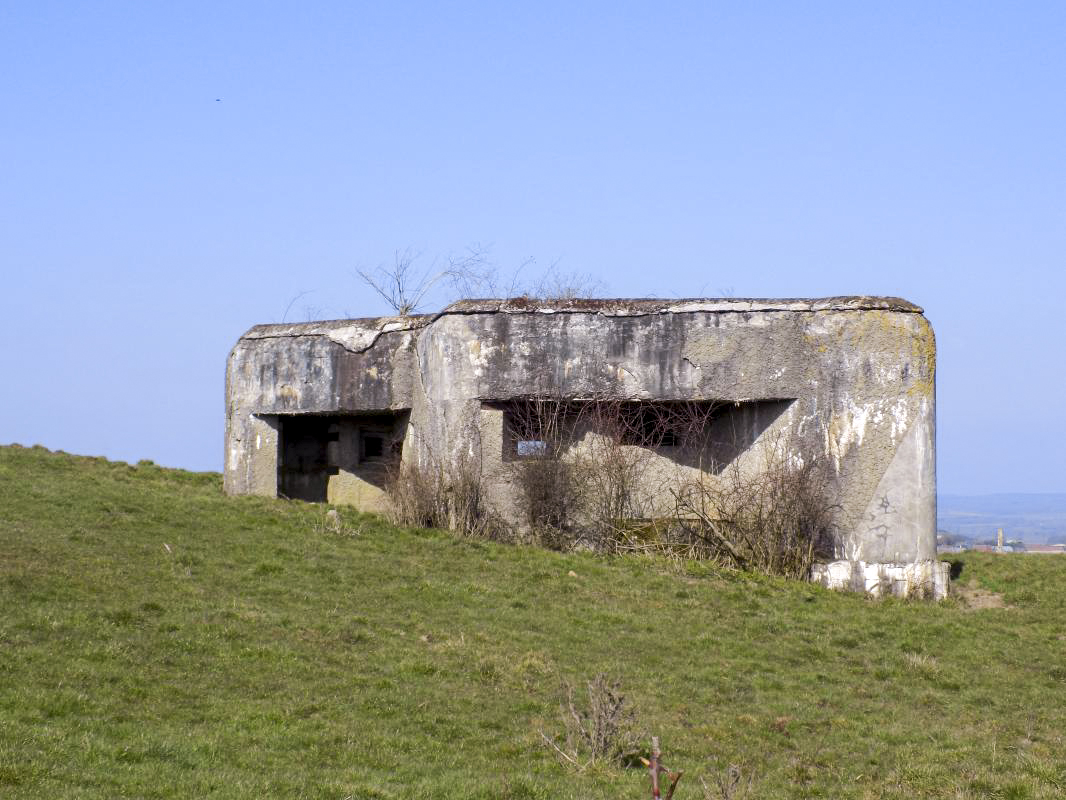 Ligne Maginot - A101BIS - TOURTRAY SUD - (Blockhaus lourd type STG / STG-FCR - Double) - Face sud-est