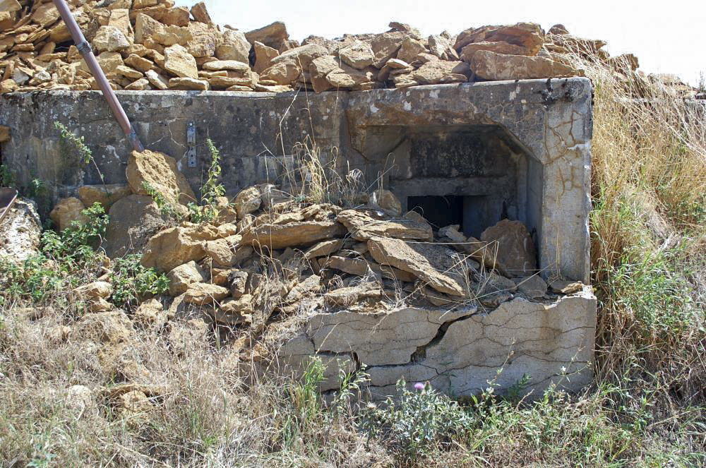 Ligne Maginot - 71 - PIERRE TROUEE - (Blockhaus pour arme infanterie) - 