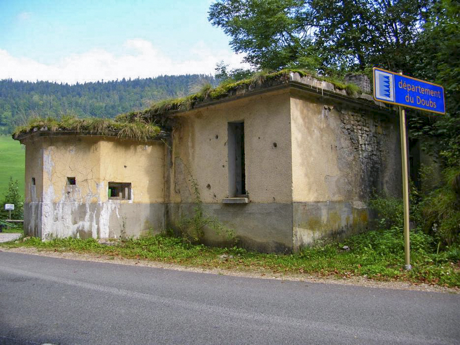 PONT DE BIAUFOND - (Blockhaus pour arme infanterie)