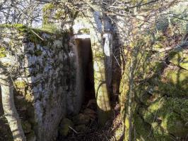 Ligne Maginot - 78 - LA SERPE EST - (Blockhaus pour arme infanterie) - Face droite, l'entrée