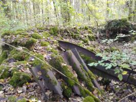 Ligne Maginot - BOIS LE SART - (Abri) - Abri Sud. 
Tôles métro abandonnées.