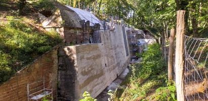 Ligne Maginot - FORT DUCROT - (PC de Secteur) - Fossé du front de gorge
Travaux d'étanchéité sur le masque bétonné