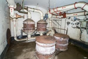 Ligne Maginot - MOLVANGE - A9 - (Ouvrage d'artillerie) - Bloc 2
La ventilation et les filtres air gazé du bloc