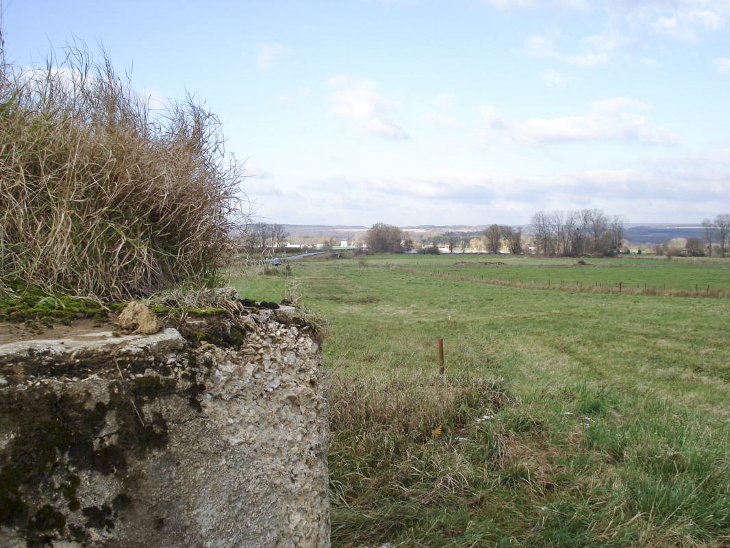 Ligne Maginot - 21BIS - MAIRY NORD - (Blockhaus pour canon) - Coté droite, vers Douzy