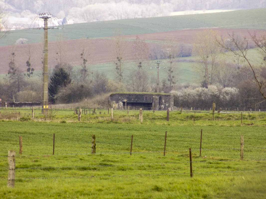 Ligne Maginot - 30 - L'EPINETTE SUD - (Blockhaus pour arme infanterie) - Vue vers le sud-est, A100