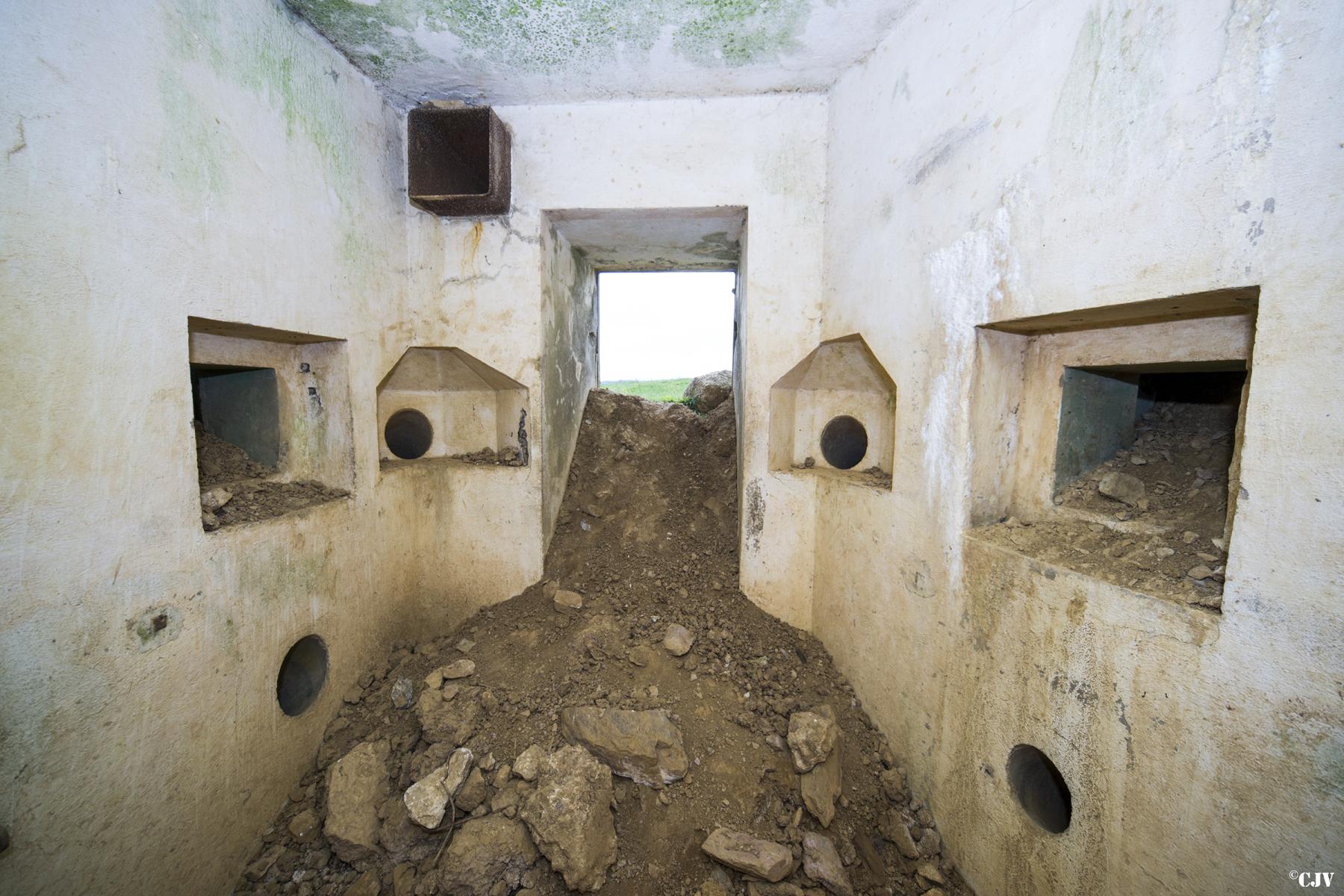 Ligne Maginot - A93 - CHYBERCHAMP - (Casemate d'artillerie) - L'Entrée