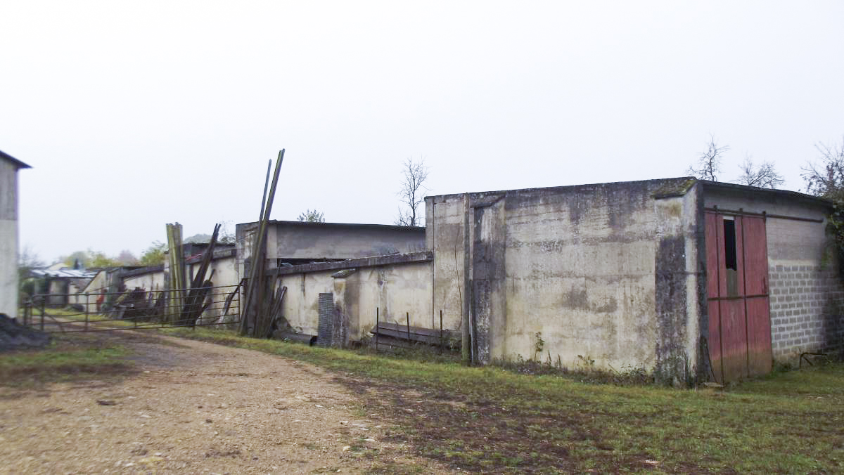 Ligne Maginot - MOUZON - (Stand de tir) - Vue de l'arrière 