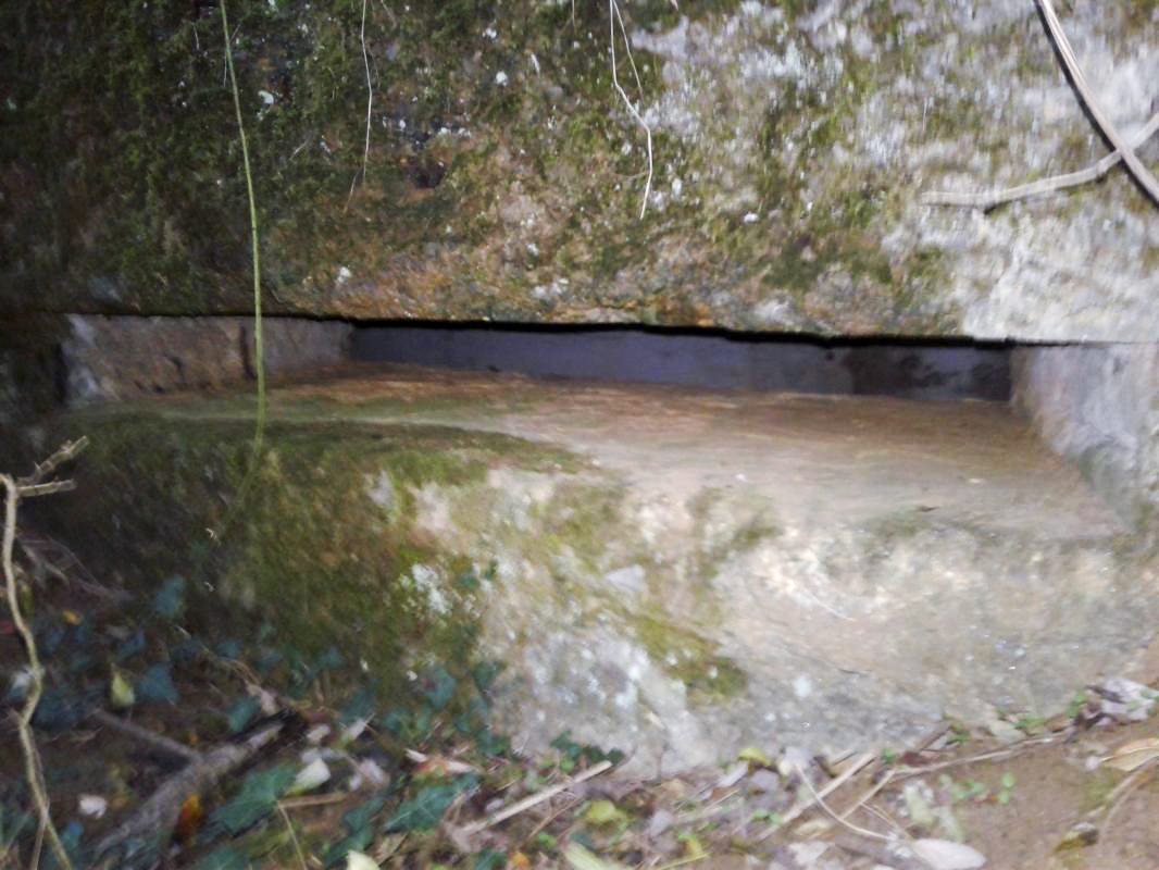 Ligne Maginot - O3 - CERNAY - (Observatoire d'infanterie) - Créneau de gauche destiné à l'observation (largeur extérieure 1m50).