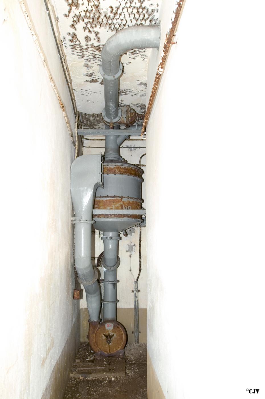 Ligne Maginot - MOLVANGE - A9 - (Ouvrage d'artillerie) - Entrée munitions
Filtre
