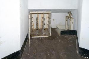 Ligne Maginot - MOLVANGE - A9 - (Ouvrage d'artillerie) - Bloc 6
Etage supérieur de la tourelle
L'ascenseur des munitions