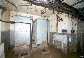 Ligne Maginot - MOLVANGE - A9 - (Ouvrage d'artillerie) - Bloc 10
Les cuves pour l'eau de refroidissement
