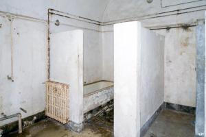 Ligne Maginot - MOLVANGE - A9 - (Ouvrage d'artillerie) - Casernement
Douche et bain