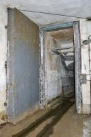 Ligne Maginot - MOLVANGE - A9 (Ouvrage d'artillerie) - La porte pare-souffle séparant les blocs avant des parties arrière de l'ouvrage (entrées et magasin à munitions)