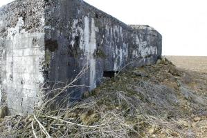 Ligne Maginot - A22 - (Blockhaus pour canon) - Le créneau