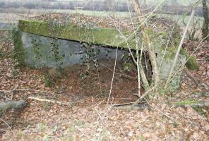 Ligne Maginot - MBO5 - (Blockhaus pour canon) - Une vue de derrière