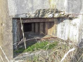 Ligne Maginot - AB7-B - BRANDSTUDEN  5 - (Blockhaus pour arme infanterie) - Le créneau pour mitrailleuse.