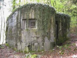 Ligne Maginot - BLOCHMONT EST - (Blockhaus pour arme infanterie) - L'embrasure pour mitrailleuse