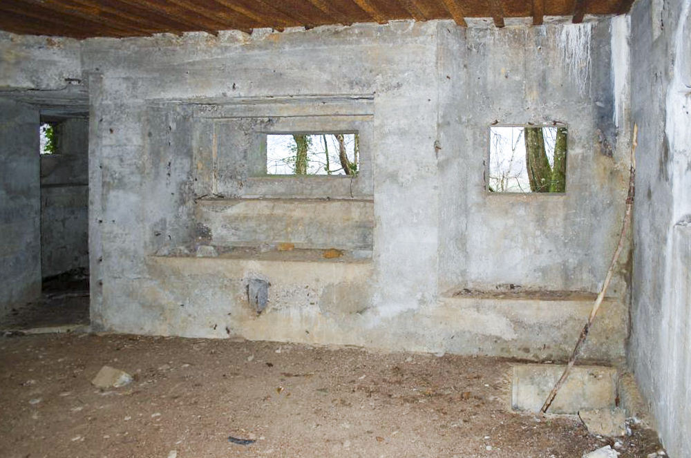 Ligne Maginot - G21 - (Blockhaus lourd type STG / STG-FCR - Simple) - Les créneaux de tir, anti-char et mitrailleuse du blockhaus mais cette fois ci prise de l'intérieur de l'ouvrage