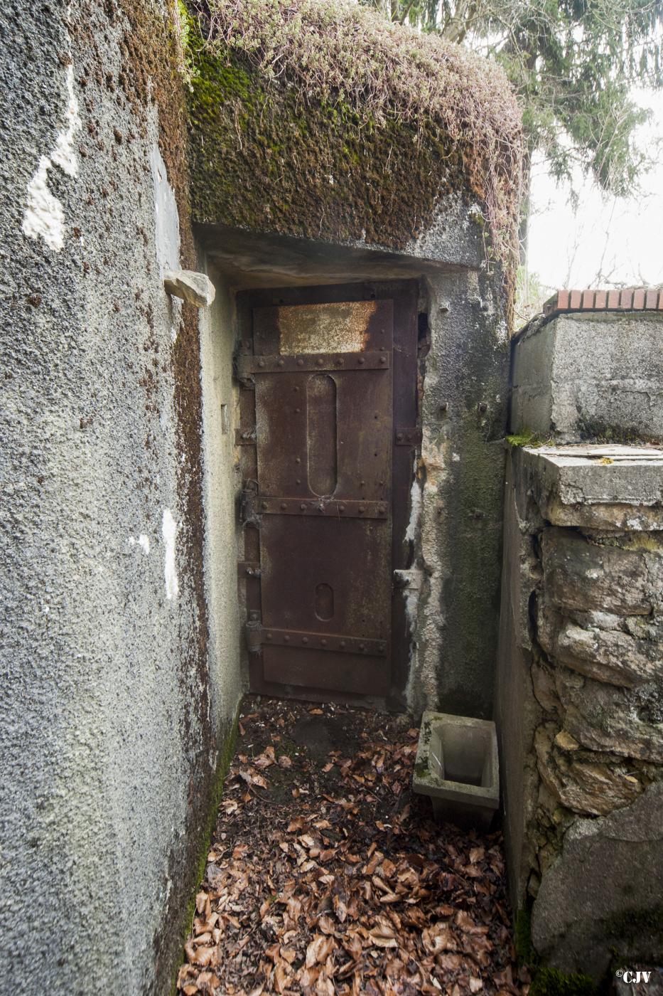 Ligne Maginot - LA BESSINE - (Central téléphonique d'observation) - La porte