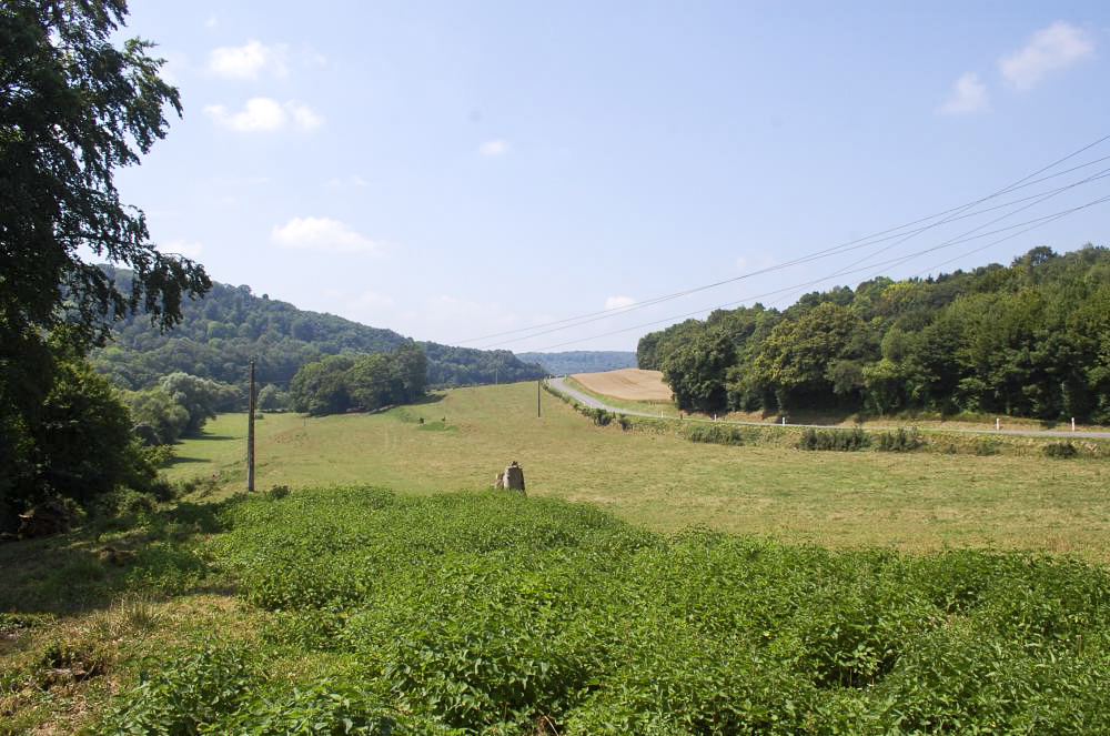 Ligne Maginot - MB20 - (Blockhaus pour arme infanterie) - La vue depuis l'ouvrage vers Charency.