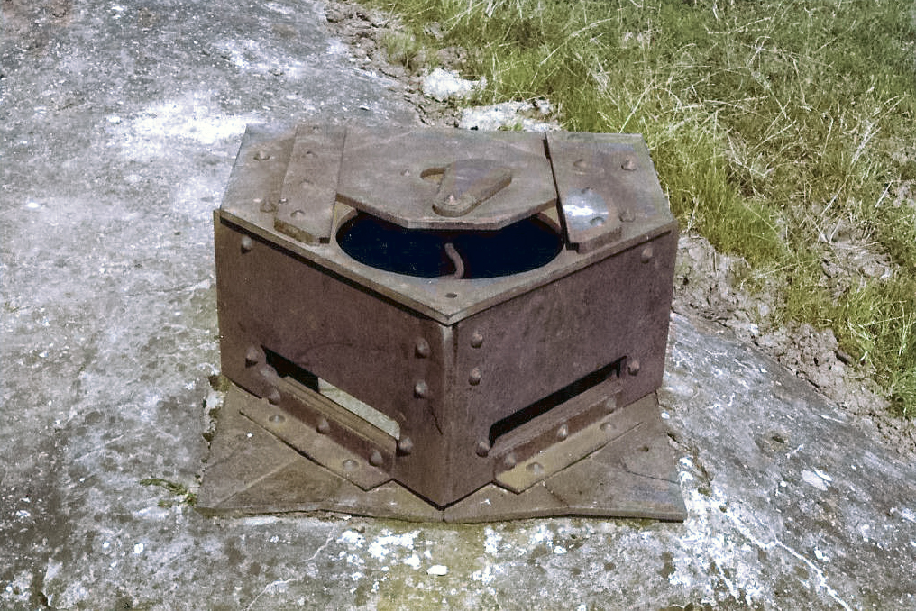 Ligne Maginot - BREMERSCHECK - (PC) - La guérite observatoire.