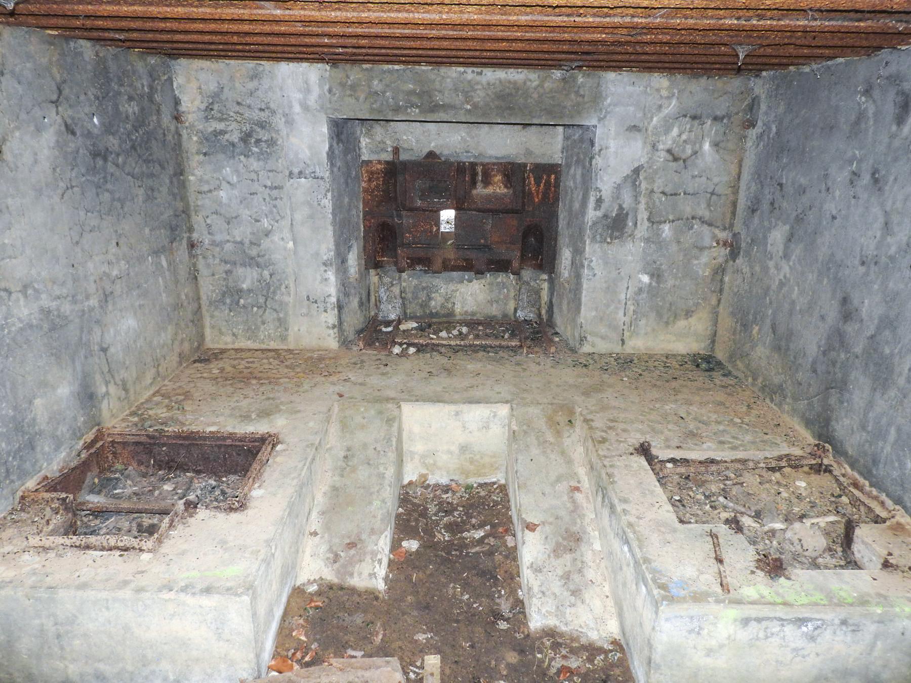 Ligne Maginot - CB164 - THEILBUSCH - (Blockhaus pour canon) - La chambre de tir pour le canon de 25 AC.